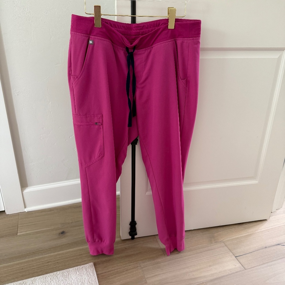 FIGS Zamora ELECTRIC ORCHID Jogger Scrub Pants - Size Large Petite